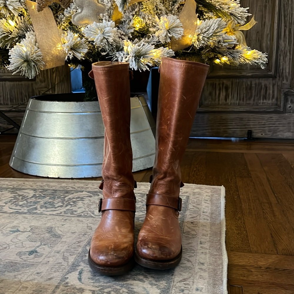 FRYE BOOTS